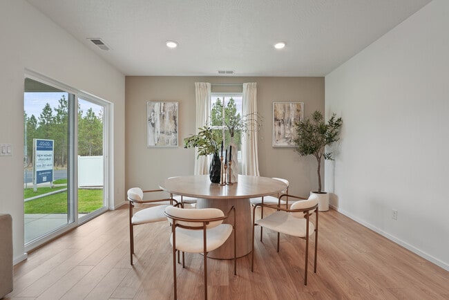 1226 N High Desert Dr unit 38572006, Deer Park, WA 99006 - photo 5