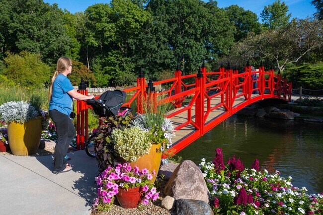 Mabery Gelvin Botanical Gardens near the Lake of the Woods area has many beautiful areas.
