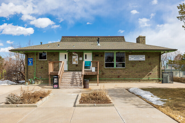 Village Green Park's recreation center is a common gathering spot for Sable Ridge residents.