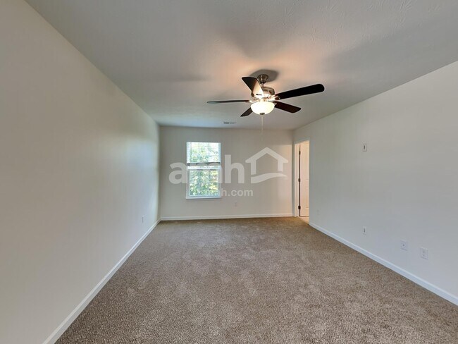 1396 Apple Farm Dr, Batavia Township, OH 45102 - photo 7