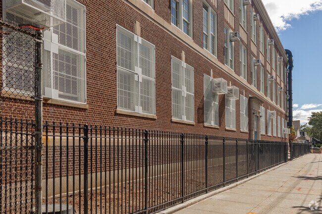 PS 140 Edward K Ellington offers a school-wide curriculum around science, technology, and art.