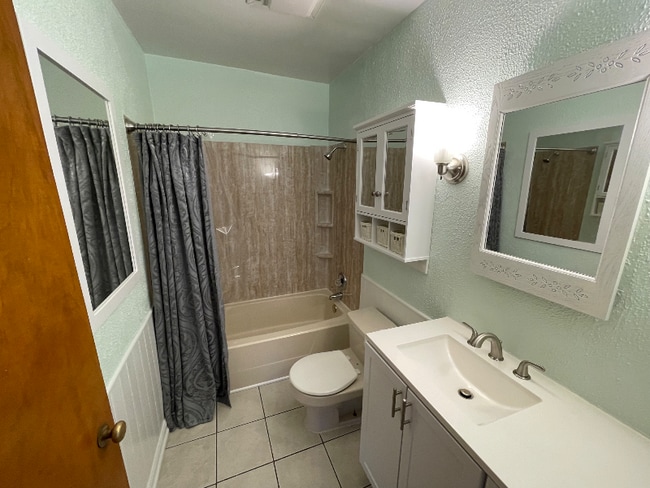 3824 15th Street B, Moline, IL 61265 - photo 6