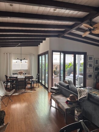 332 21st St, Manhattan Beach, CA 90266