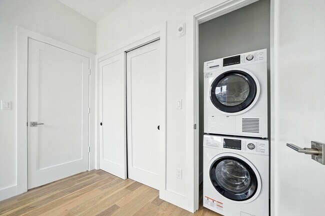 34 Hichborn St unit 204L, Brighton, MA 02135 - photo 3