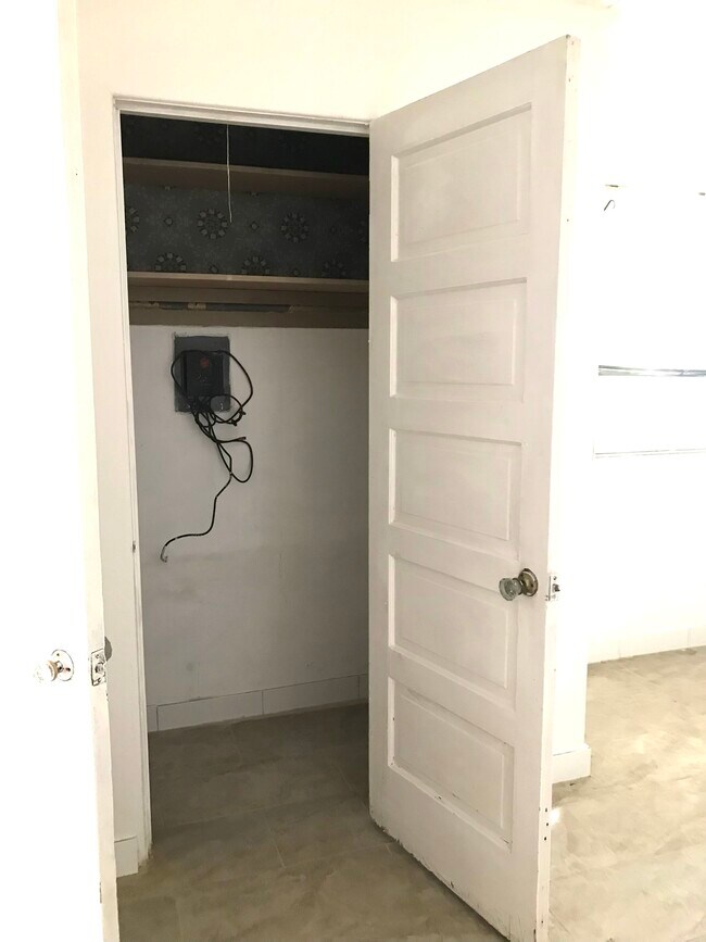 1402 High St unit B, Alameda, CA 94501 - photo 2