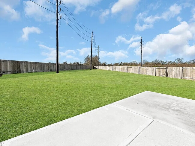 5502 Rainbow Rd, Cove, TX 77523 - photo 6