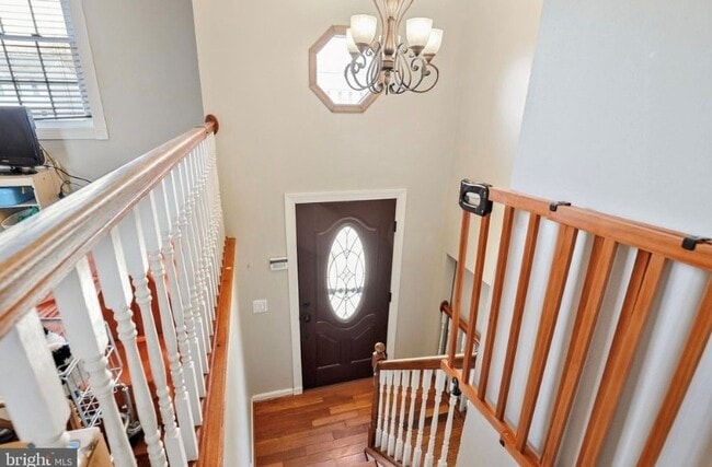 7867 Pepperbox Ln, Pasadena, MD 21122 - photo 2