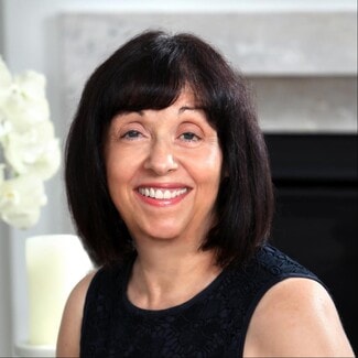 Carol Vaghar