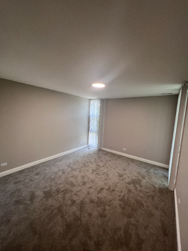 5760 Abbey Dr Unit 3H, Lisle, IL 60532