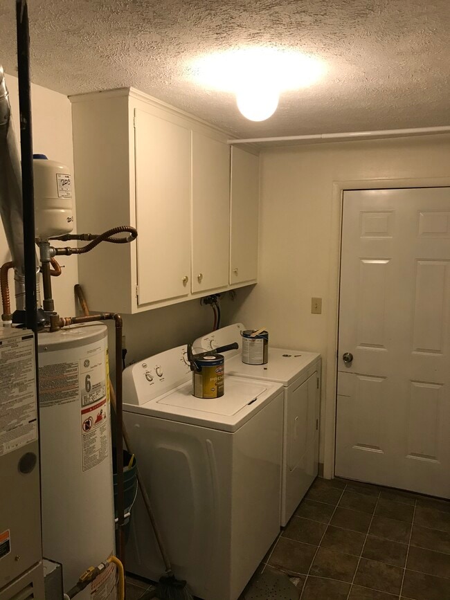 181 Chase St unit Duplex, Pocatello, ID 83201 - photo 6