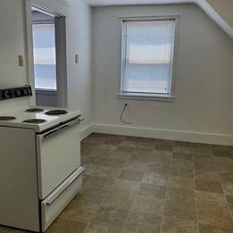 898 18th St unit 4, Ambridge, PA 15003 - photo 3
