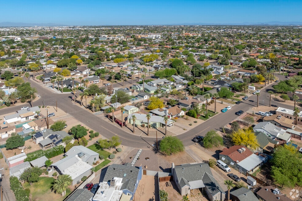 Encanto-Pamcroft_572503_MB_093025