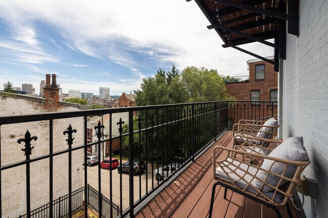 1354 Broadway unit ID1056136P, Cincinnati, OH 45202 - photo 6