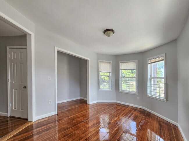 117 Townsend St unit 1, Dorchester, MA 02121 - photo 6