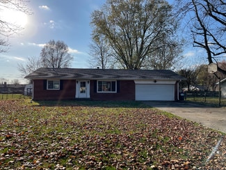 1702 Terrace Ct, Franklin, IN 46131