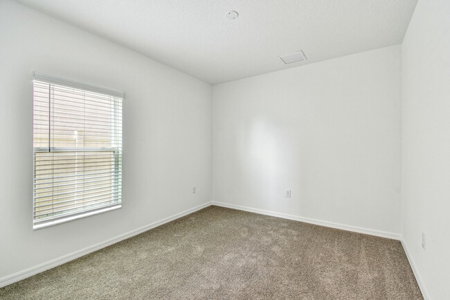 8424 Kathleen St unit 38305425, Lakeland, FL 33810 - photo 7