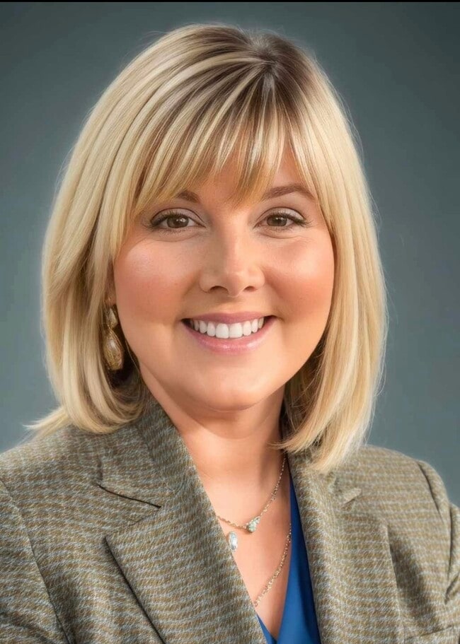 Tracy VanderWall