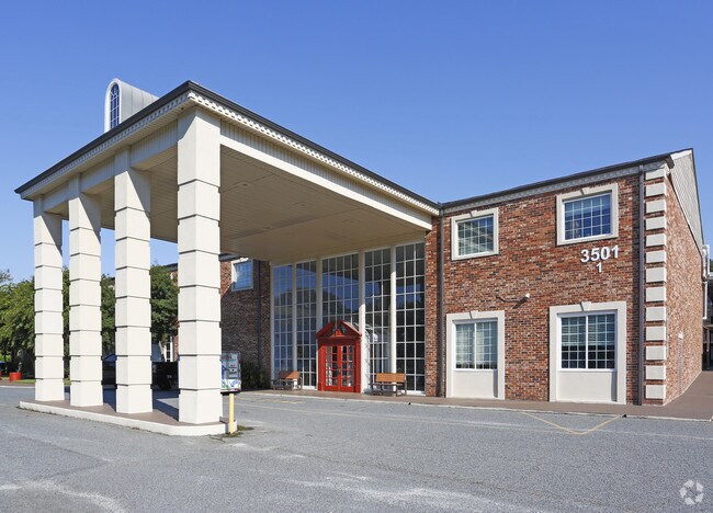 The Residences at Windsor, Charlotte, NC 28205 - photo 6