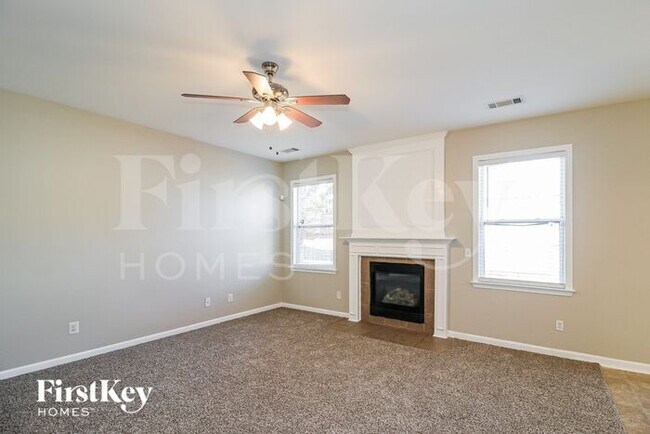 7286 Basalt Dr, Union City, GA 30291 - photo 3