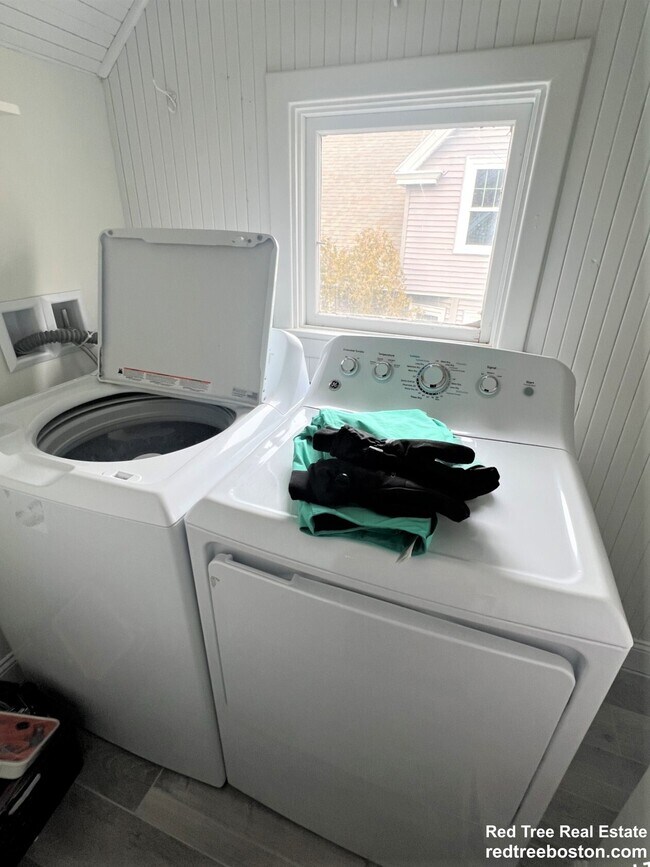 19 Bellevue St unit 3, Waltham, MA 02453 - photo 5