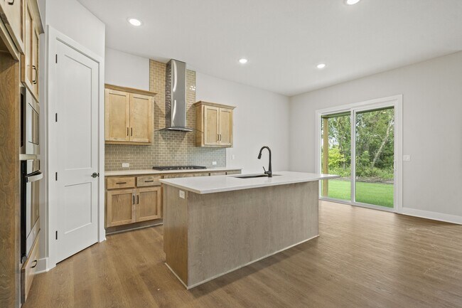 1526 N 162nd Cir unit 36841991, Basehor, KS 66007 - photo 6