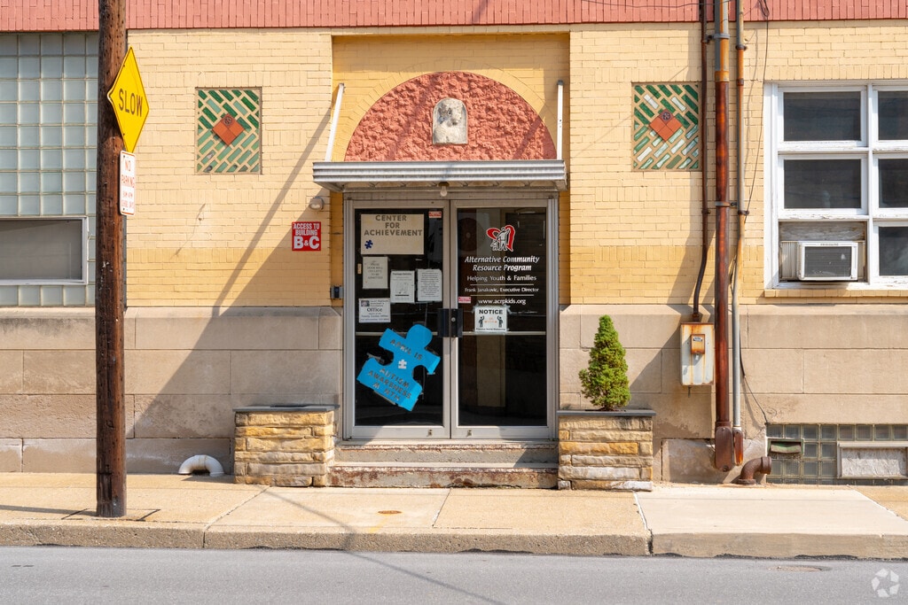 CENTER FOR ACHIEVEMENT is a private school located in Johnstown, PA.