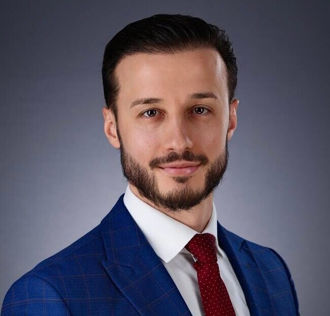 Agent Photo