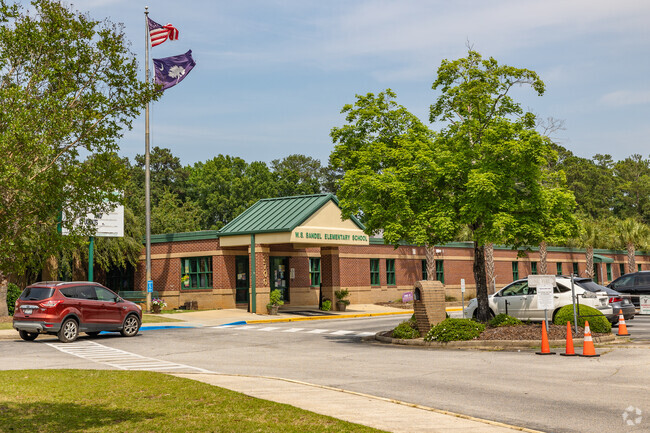 Sandel Elementary School serves students from pre-K through 5th grade.