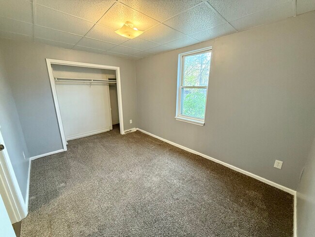 6 Van Buren St unit 2R, Troy, NY 12180 - photo 3