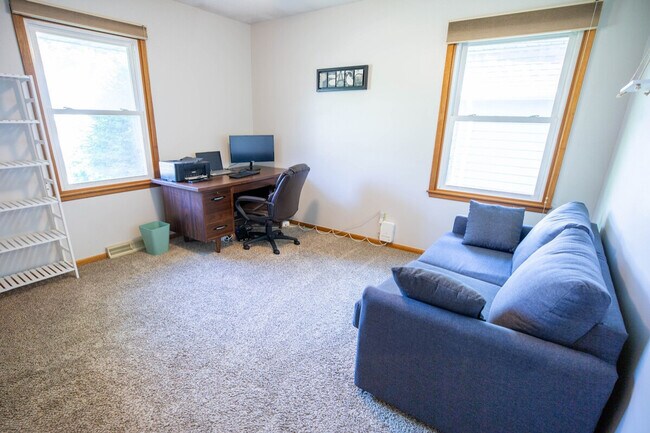 202 NW Sharmin Dr unit ID1319117P, Ankeny, IA 50023 - photo 4