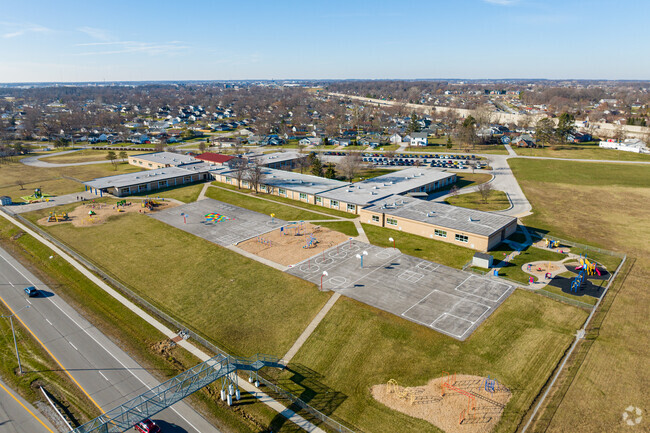 Fort Wayne's Holland Elementary School has a student-teacher ratio of 13 to 1.