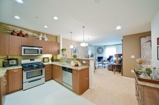 844-854 Fedora St, Los Angeles, CA 90005