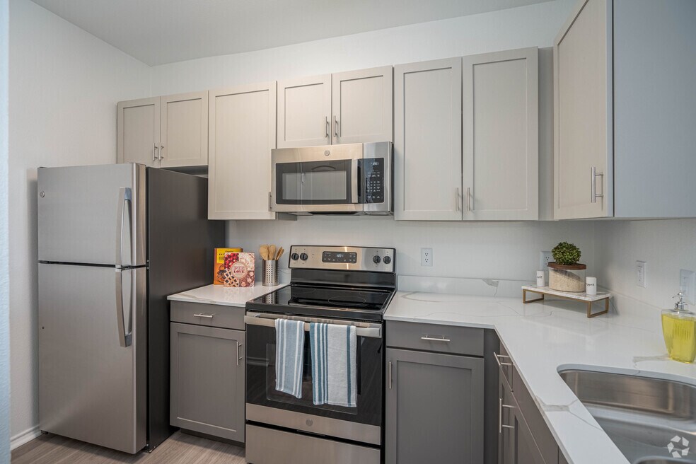 Arrive Watertower, Eden Prairie, MN 55344 - photo 1