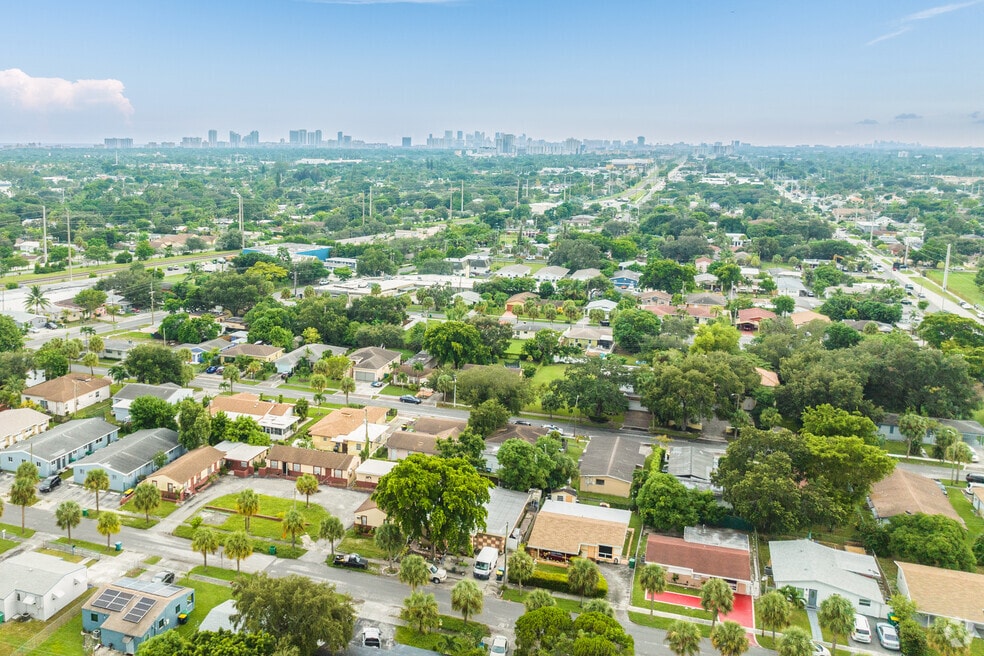 Neighborhood_Dania Beach_V2_112023