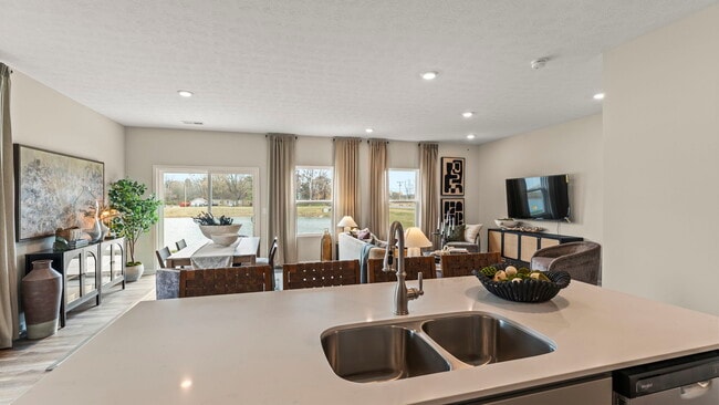 2912 Hoying Dr, Troy, OH 45373 - photo 6