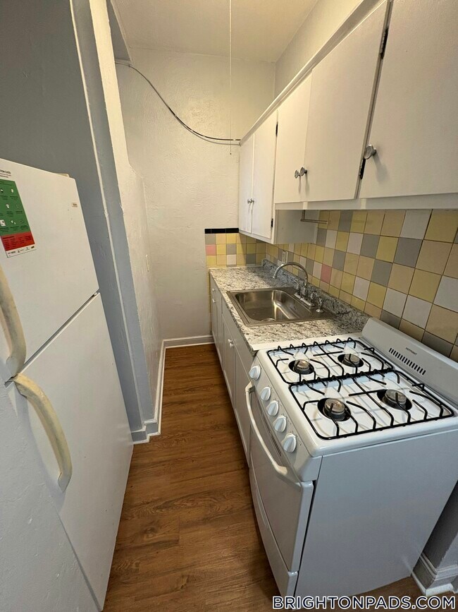 281 Corey Rd unit B, Boston, MA 02135 - photo 3