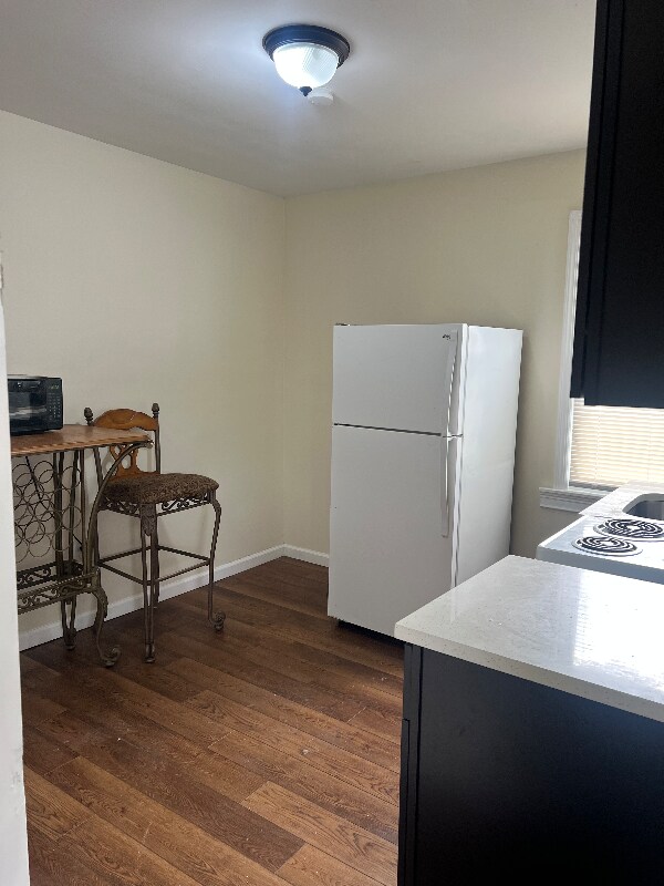 958 Chancellor Ave unit 3, Irvington, NJ 07111 - photo 2