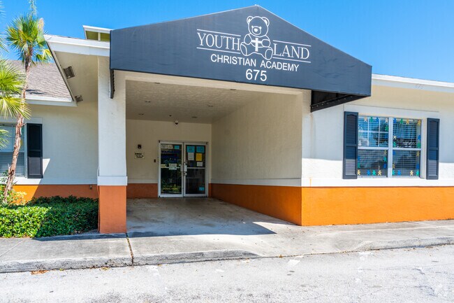 Youtland Christian Academy
nurtures a learning environment for all students.