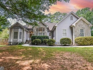 223 Windsong Ln SW, Lilburn, GA 30047