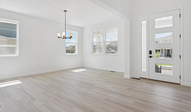 16981 Starfall Dr, Monument, CO 80132 - photo 2