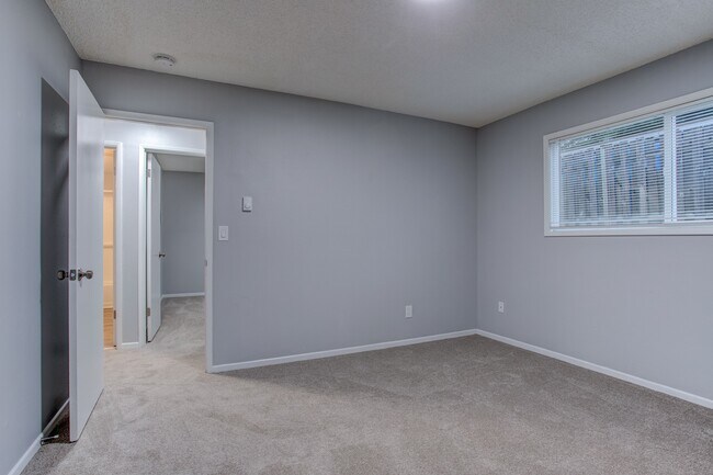 Tyee Apartments, Beaverton, OR 97005 - photo 7