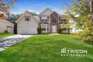 5869 Black Top Way, Fairburn, GA 30213