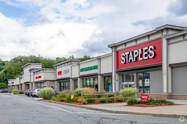 Cortlandt Manor's local shopping center is here for the all the communities needs.