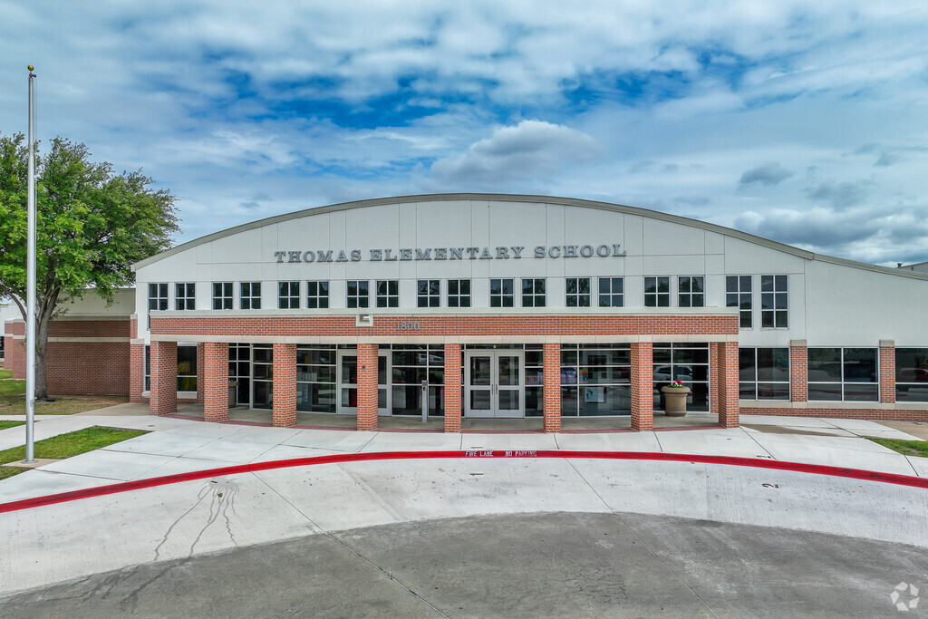 Thomas Elementary School, Plano TX Rankings & Reviews - Homes.com