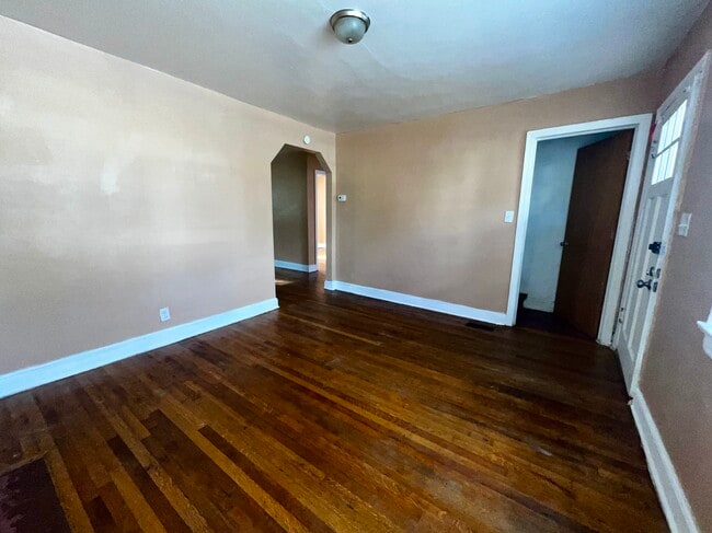 728 Harrison Ave NW, Roanoke, VA 24016 - photo 2