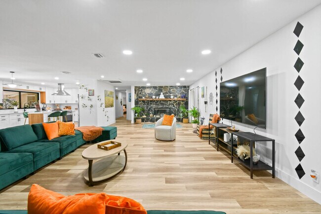 13014 46th Ct N unit ID1326862P, West Palm Beach, FL 33411 - photo 6