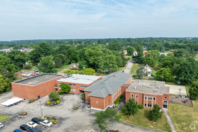 The student-teacher ratio at St. Joseph School  is 14:1.