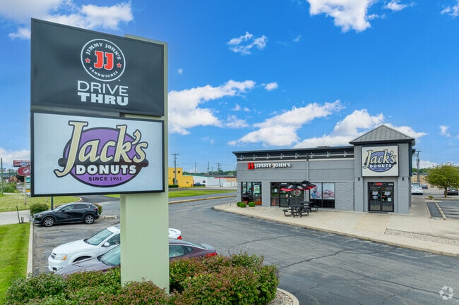 Terrace Meadows residents that can't decide between breakfast or lunch have options.
