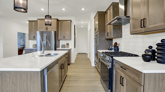 5077 Nettleton Way, Avon, IN 46123 - photo 2