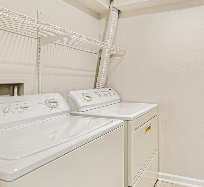 2166 Dunsford Terrace unit 2, Jacksonville, FL 32207 - photo 6